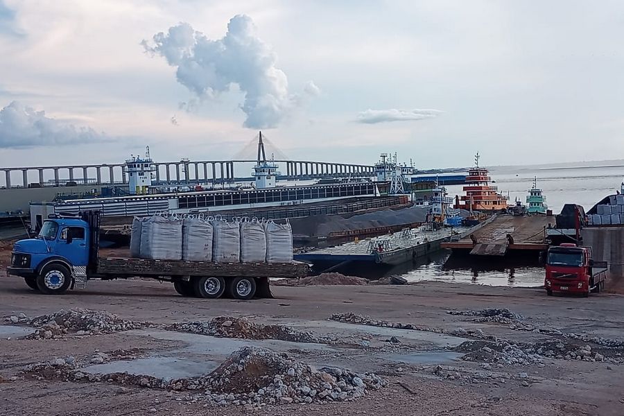 Transporte Fluvial de Cargas Manaus Belém